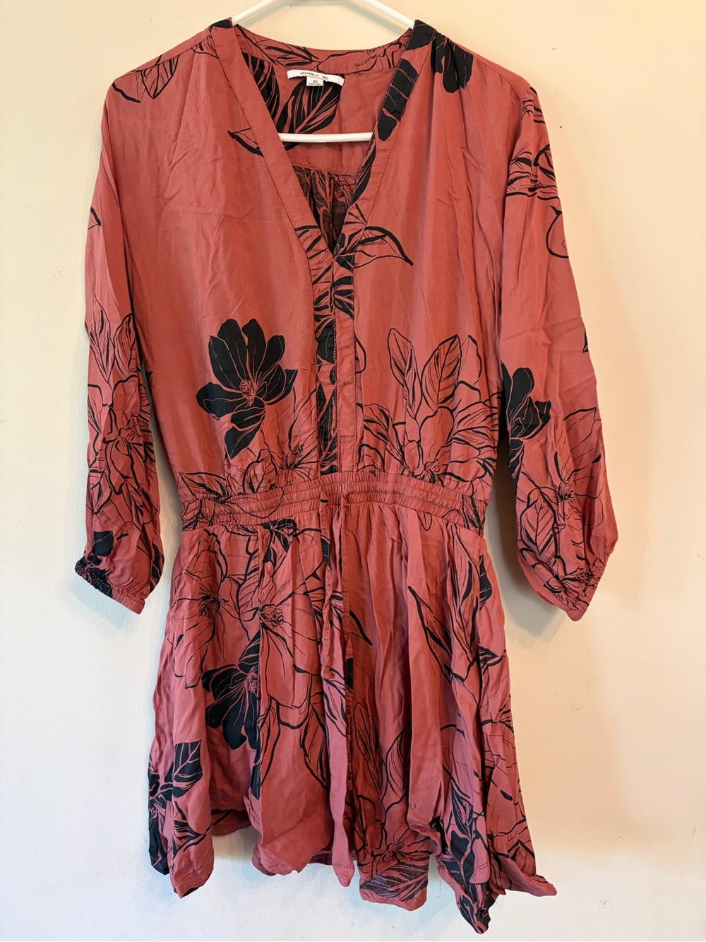 O’Neil V-Neck 3/4 Sleeve Mini Dress